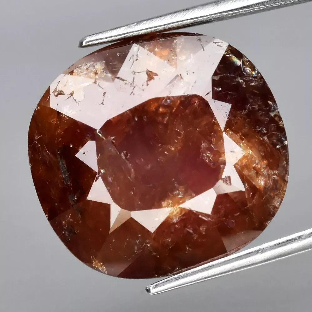 18.06 кт. Природний жовтогарячий сапфір без скла та нагрівання Мадагаскар