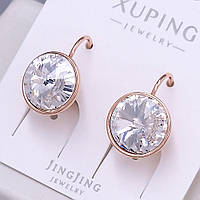 Шаблон! Сережки ХР. Позолота ЧВ. Камені: Swarovski білого кольору. Довжина: 16 мм. Ширина: 12 мм.