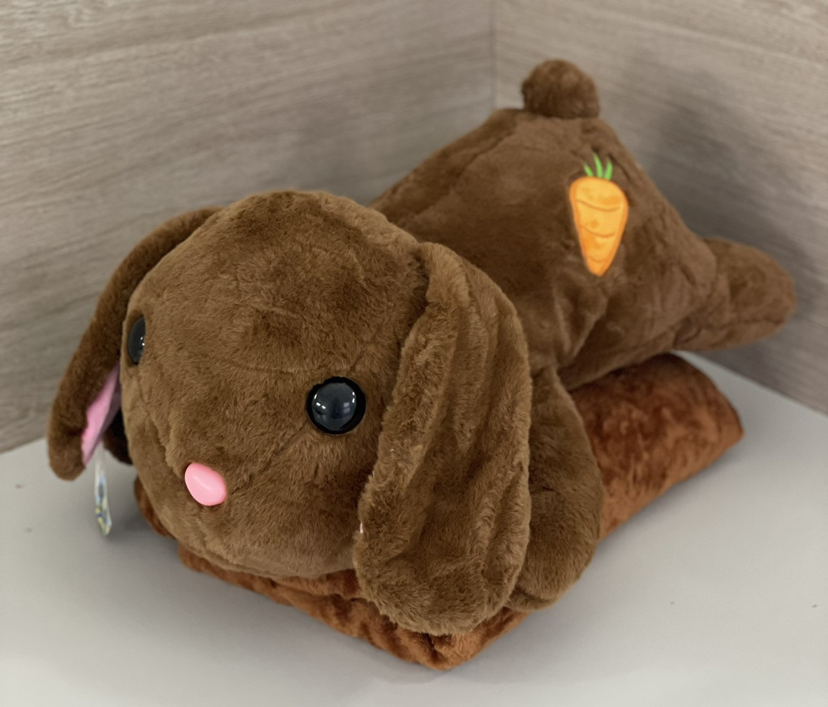 Плед — м'яка іграшка 3 в 1 (Зайчик шоколад), фото 1