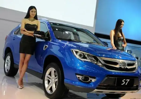 В Україні зросли продажі нових китайських авто — більшість продажів припадає на електромобілі.