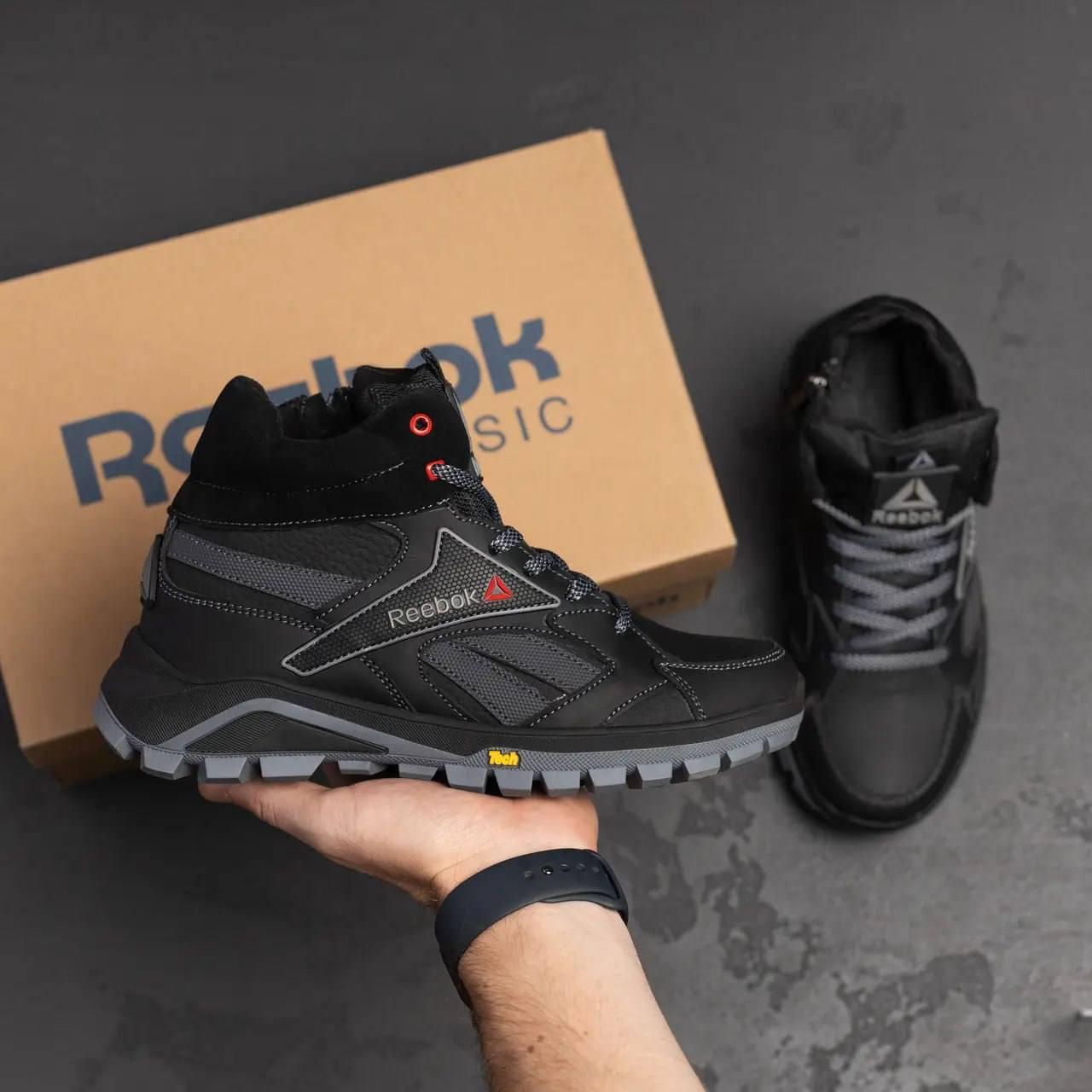 Спортивні підліткові черевики Reebok чорні, зимові кросівки на хлопчика підлітка рібок шкіряні / ботинки на мальчика теплые, фото 1