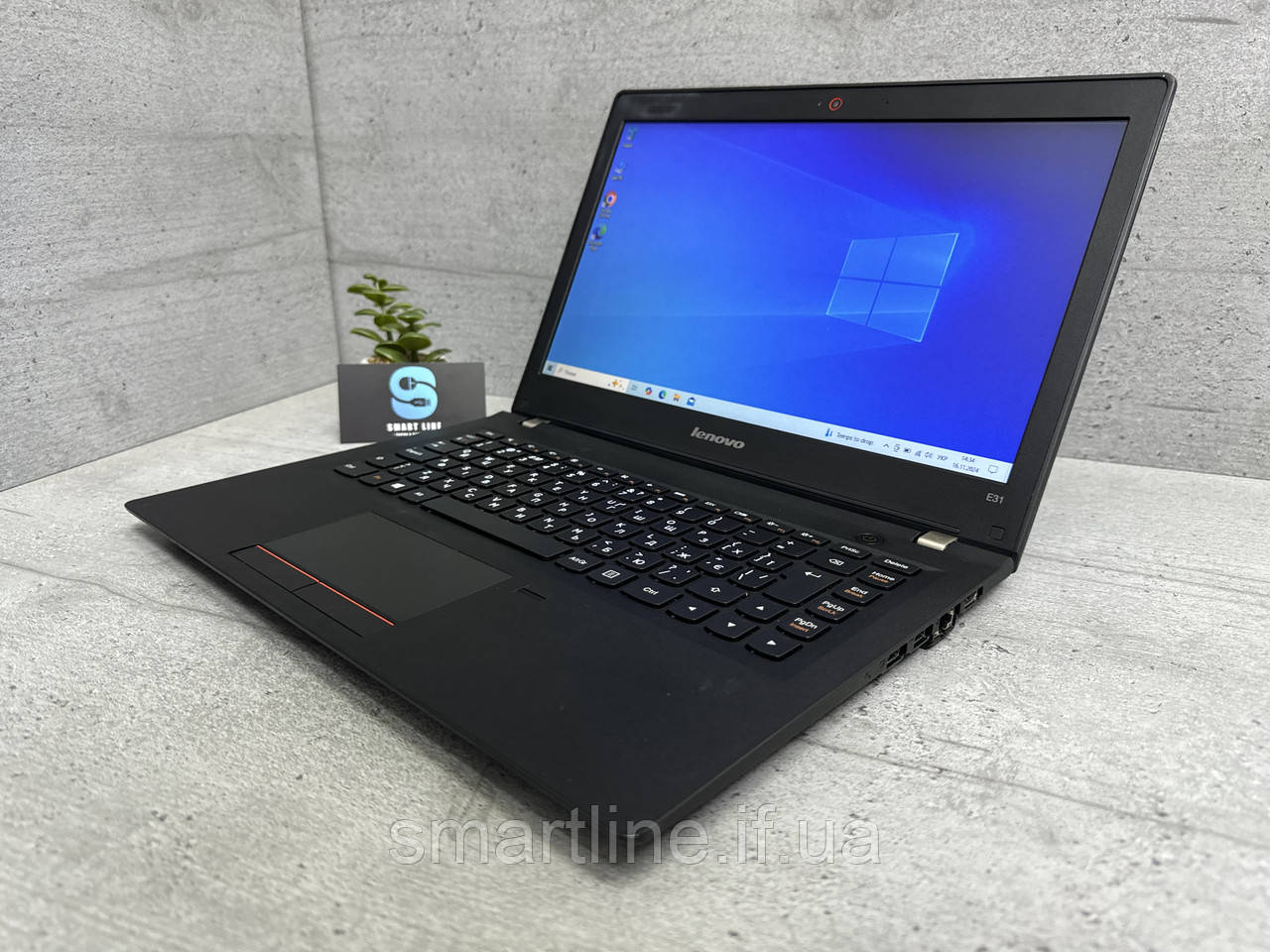128gb ssd 4gb i3-5005U ddr3 13.3” HD Ноутбук для роботи Lenovo Леново E31-70, фото 1