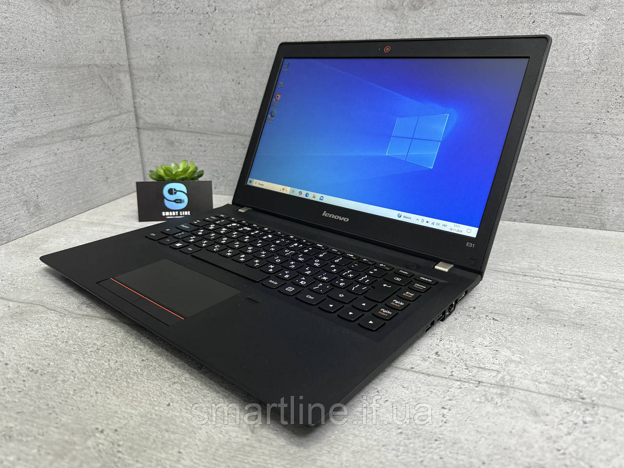 Ddr3 13.3” HD 128gb ssd 4gb i3-5005U Ноутбук для навчання Lenovo Леново E31-70, фото 1