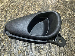 Ручка дверей ваз 2123 Chevrolet Niva нива шевроле внутрішня ліва