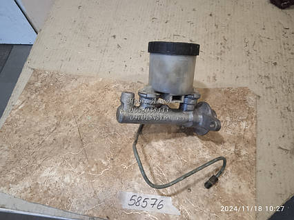 Головний гальмівний циліндр Nissan Micra BM23-44 K11 1.2B 000058576