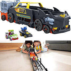 Трек Хот Вілс Трак Автомобіль трансформер Бетмена автовоз Hot Wheels Batman HXN21