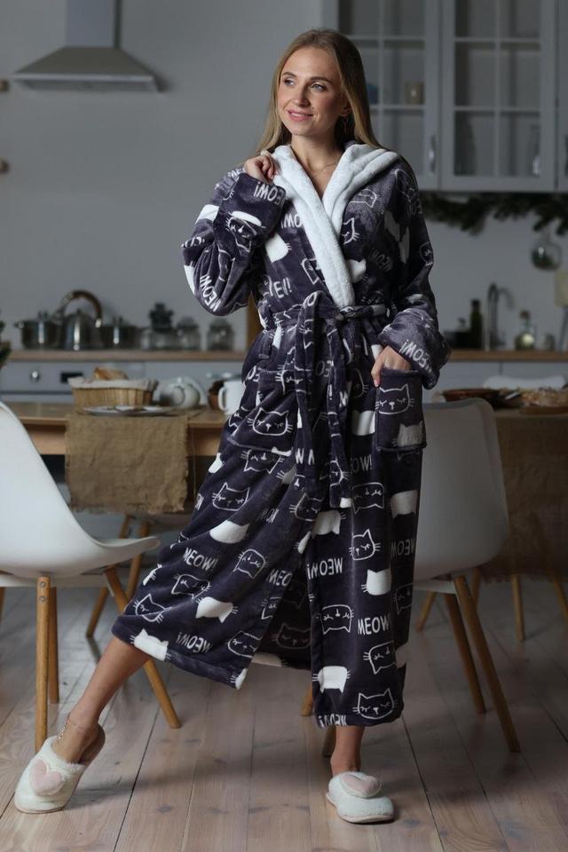 халат серый длинный с котиками с капюшоном