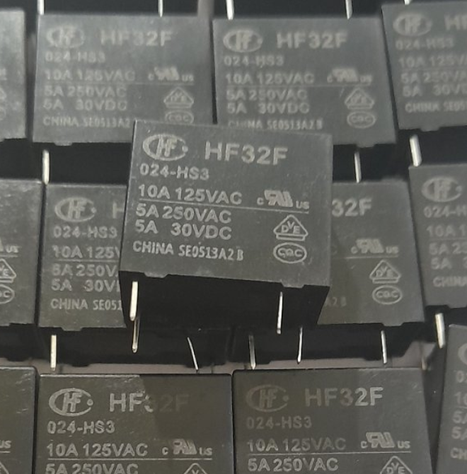 HF32F-024-HS3 реле 5А 250В 24VDC