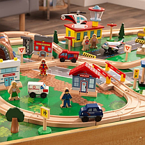 Залізниця на ігровому столі KidKraft Adventure Town, фото 4
