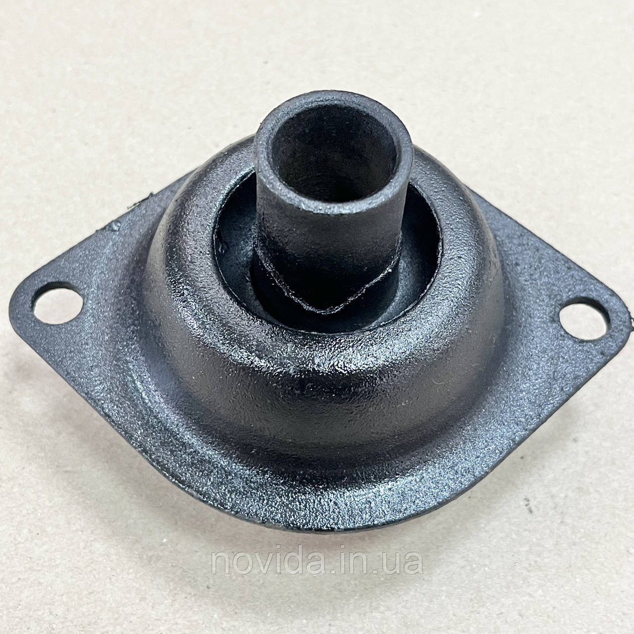 Подушка кріплення кабіни нижня КАМАЗ 5320-5001021