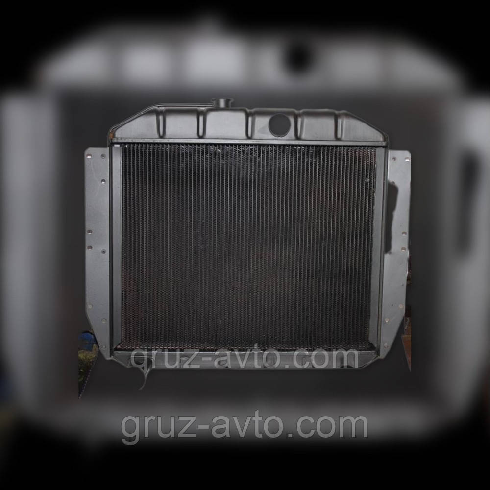 Радіатор водяного охолодження ЗІЛ -130 4-рядний /130-1301007-Б / Іран