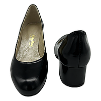 Туфлі - човники жіночі з лакової шкіри чорного кольору на підборах 4 см "Style Shoes", фото 3