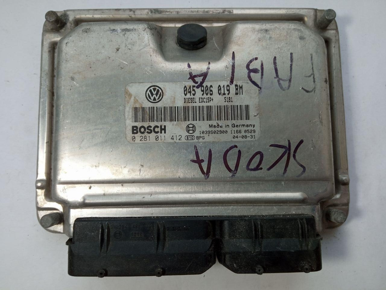 Електронний блок керування Volkswagen / Skoda Fabia Bosch 0 281 011 412 / 0281011412 / 045 906 019 BM / 045906019BM