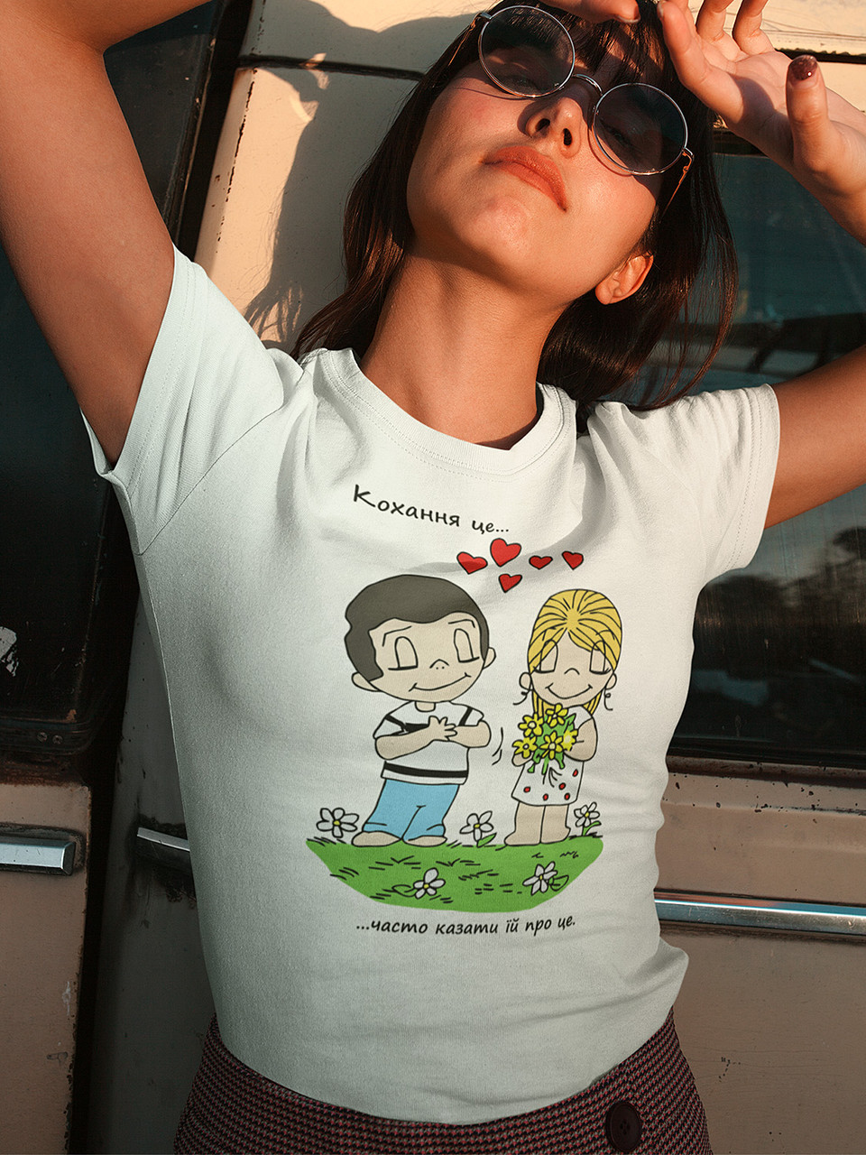 Футболка до Дня закоханих з принтом Love is - часто казати їй про це (0206), фото 1