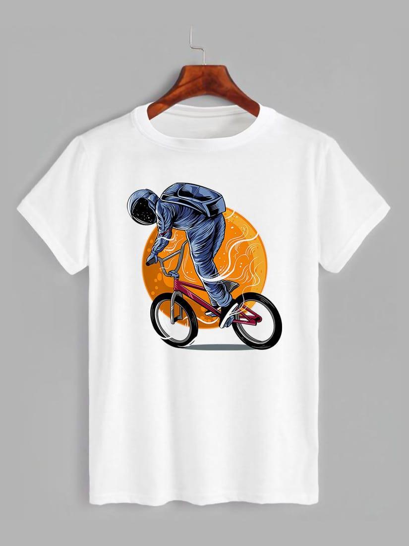 Футболка з принтом Космонавт на BMX (1122)