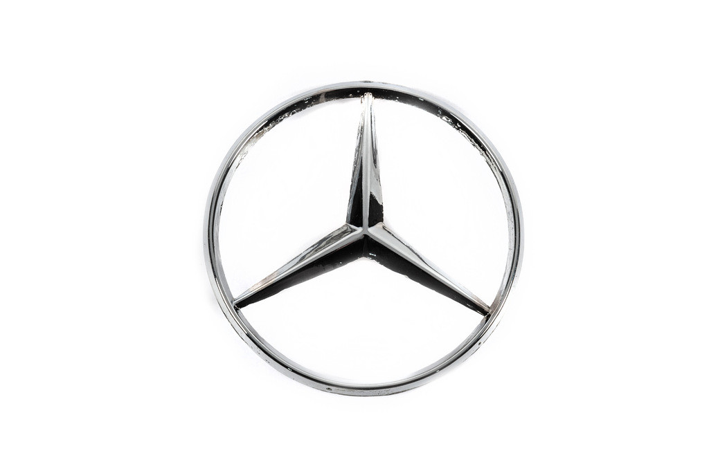 Задня емблема (нерж.) для Mercedes E-сlass W124 1984-1997 рр від VLF комп., фото 1