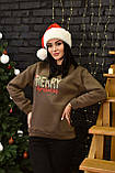 Утеплений новорічний світшот жіночий на флісі світшот з новорічним принтом практичний світшот великі розміри, фото 6