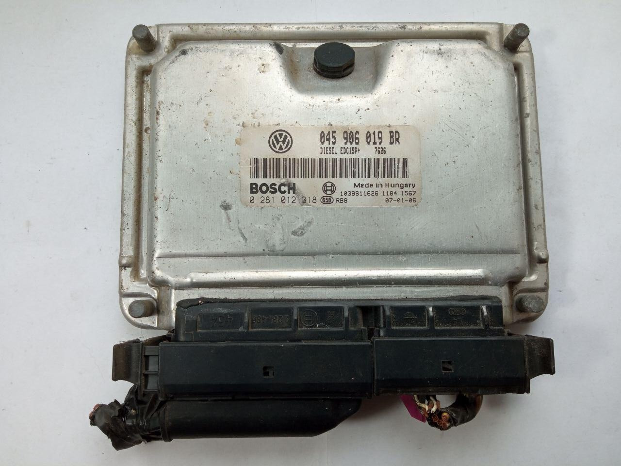 Електронний блок керування Volkswagen Bosch 0 281 012 318 / 0281012318 / 045 906 019 BR / 045906019BR