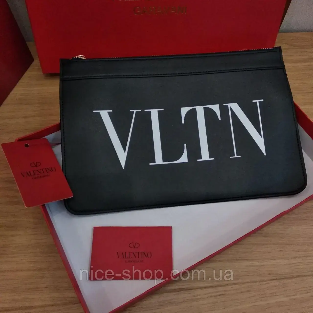 Клатч V.a.l.e.n.t.i.n.o шкіряний чорний