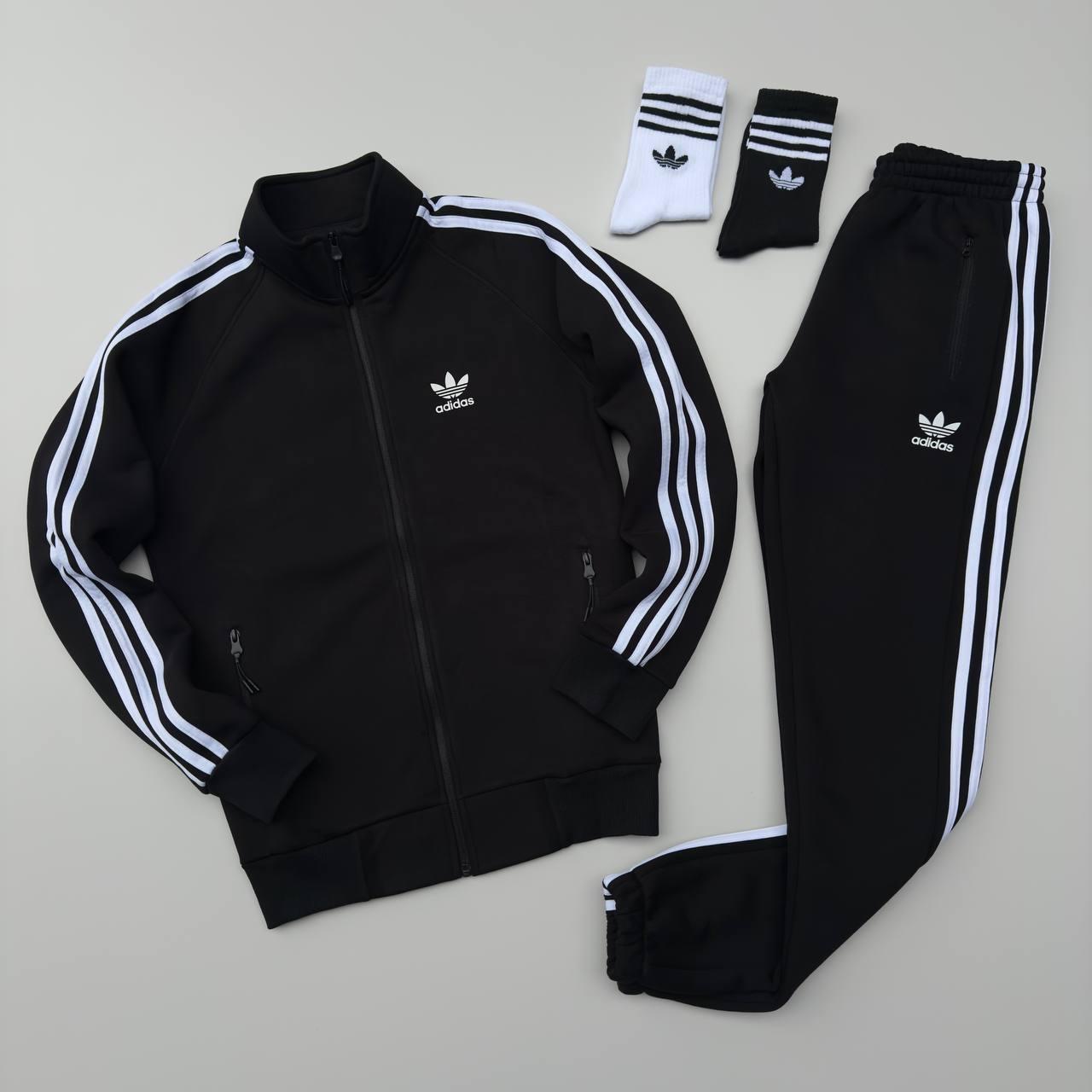 Спортивний костюм Adidas жіночий зимовий на флісі чорний комплект утеплений олімпійка штани адідас