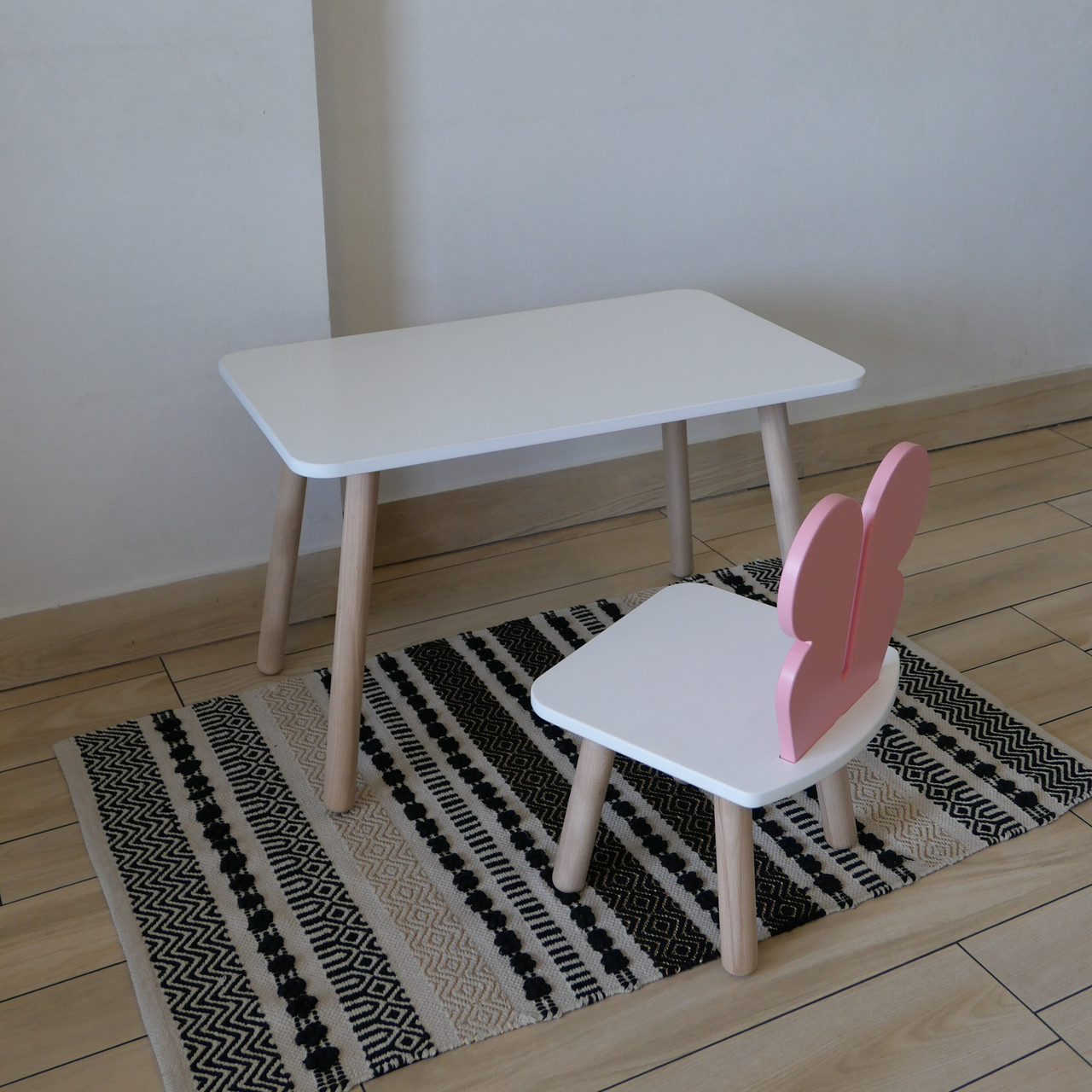 Комплект стіл та стул дитячий ChildWood - Set  Стіл білий прямокутний + стілець білий рожевий Метелик