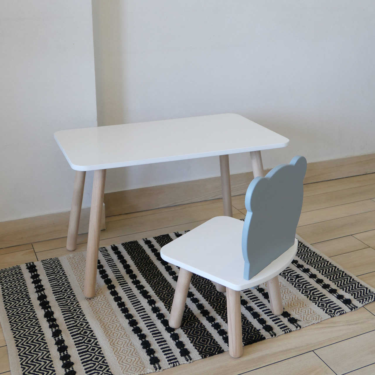 Комплект стіл та стул дитячий ChildWood - Set  Стіл білий прямокутний + стілець білий сірий Ведмедик (Фанера)