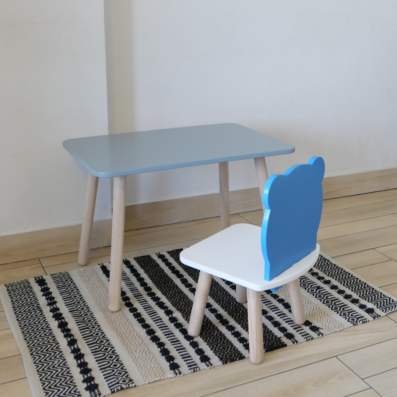 Комплект стіл та стул дитячий ChildWood - Set  Стіл сірий прямокутний + стілець білий блакитний Ведмедик