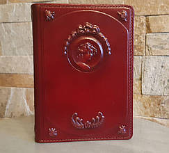 Жіночий щоденник А6 формату в шкіряній обкладинці блок змінний не датований "Наталі"