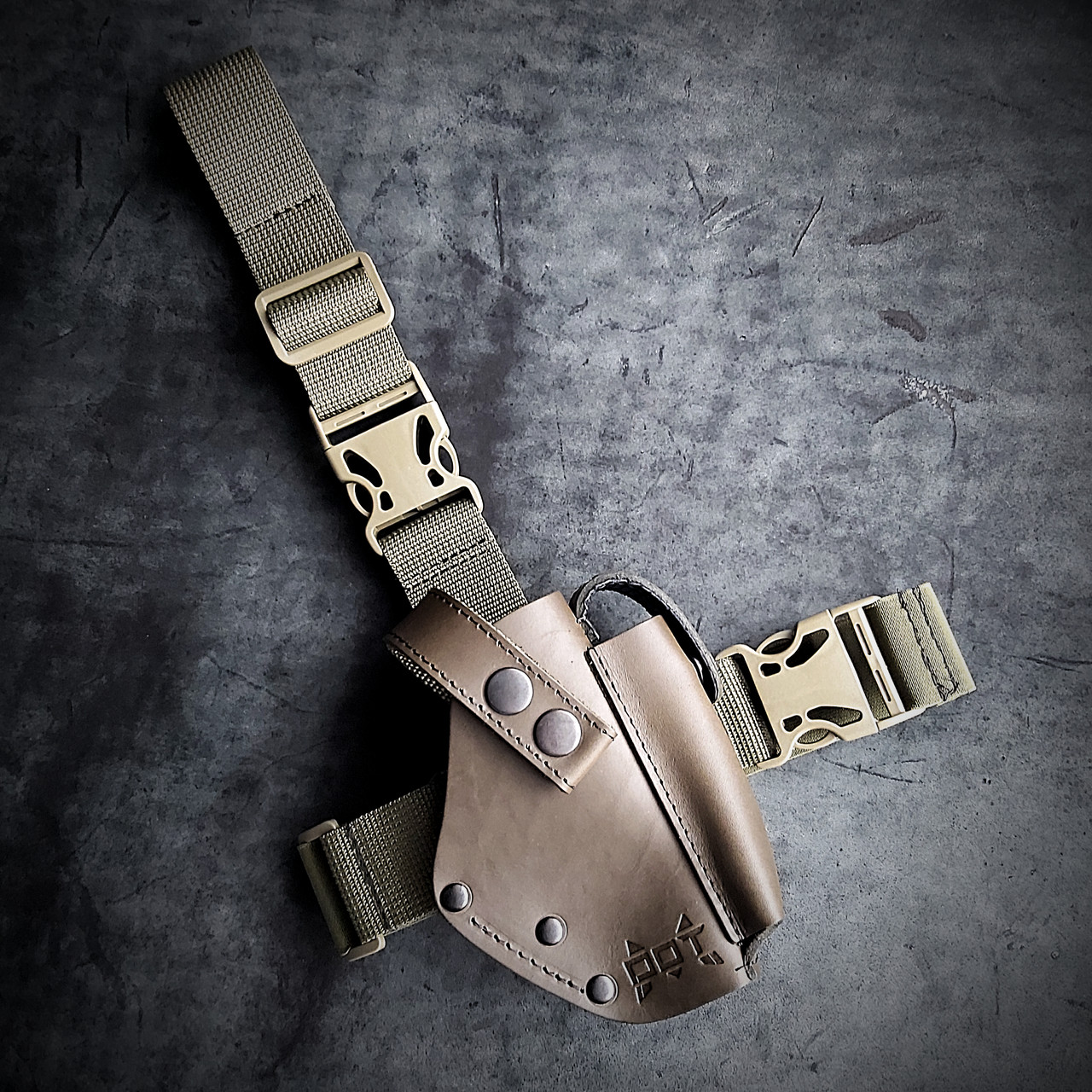 Стегнова кобура Пеламе для ПМ коричнево-оливковий з натуральної шкіри