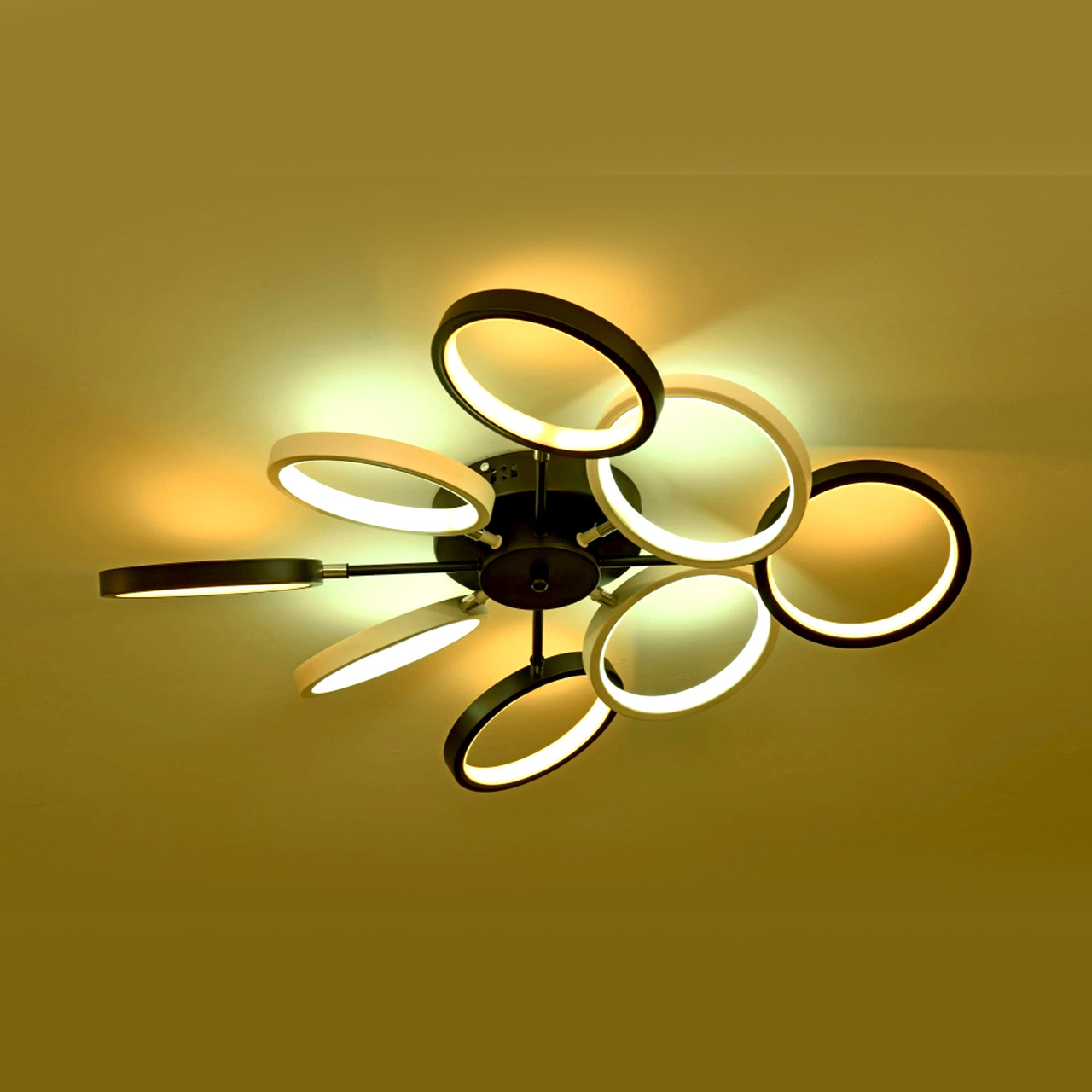 Світлодіодна Led-люстра чорно-біла на 176 Вт, до 20 м² Sirius 77682/8 WT+ВК