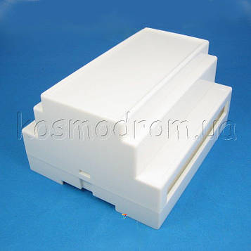 JG4-03 корпус на DIN рейку світло сірого кольору, з ABS пластику. Габаритні розміри становлять: по довжині 107 мм, по ширині 88 мм