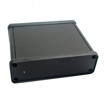 BIS-L1-BOX-080BL-31BL Корпус алюмюмініевий, чорнений, анодований, з пластиковими кришками, розміри (ДхШхВ): 80х103х30,5 мм. Колір