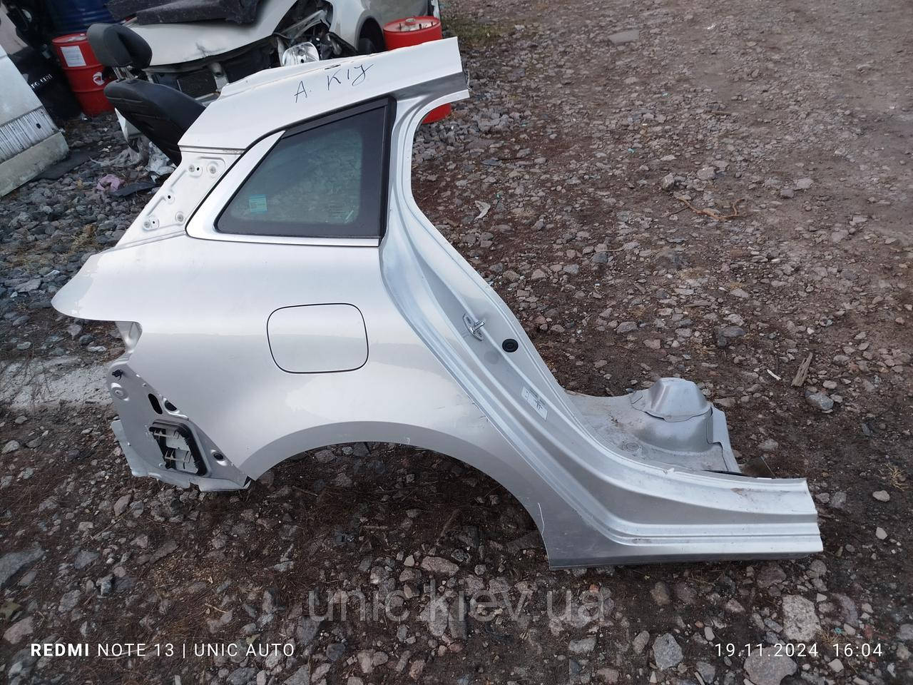 Кузов чверть задня права Renault Megane 4 combi б/в