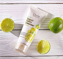 Йогуртова пінка з полуникою Ottie Fruits Yogurt Foam Cleanser Strawberry 150мл