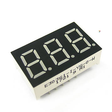 E30361-I-YG-0-W Світлодіодний індикатор, загальний анод, висота символу 9,14 мм, трьохсимвольний, колір світіння