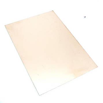 LAM100X150E1.5 Плата: одностороння, 1,5мм, L: 150мм, W: 100мм, мідь. Можливі дрібні подряпини та потертості