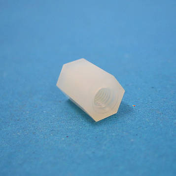 PLFF-M3-08 Дистанціюється стійка: 8 мм: Nylon 66, 94V-2, Внутр.резьба: M3. ключ: 5,5 мм.