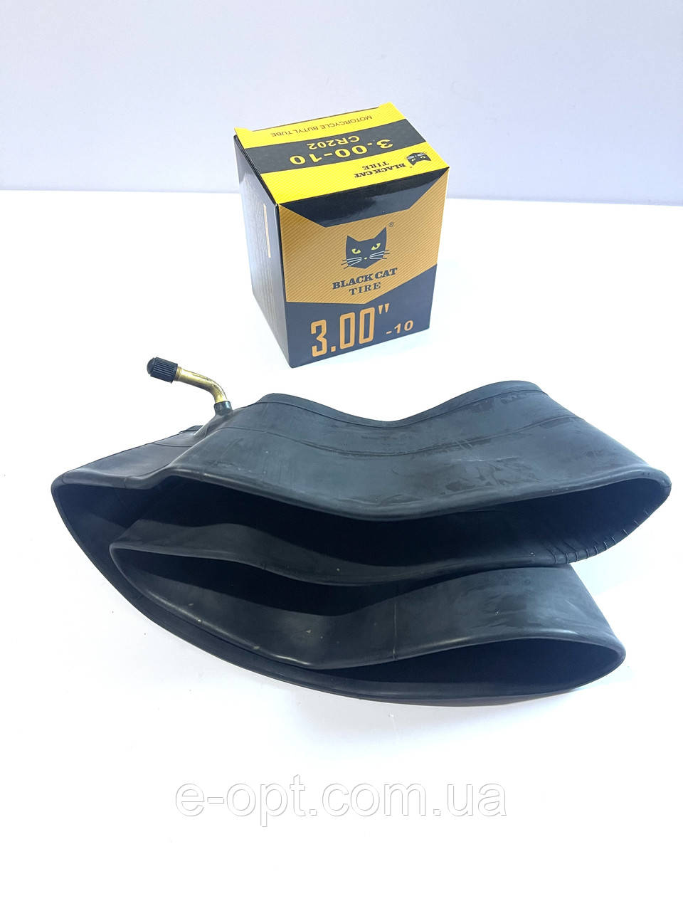 Камера для мопеду/скутера 3.00-10 BLACK CAT. Камера 3.00-10