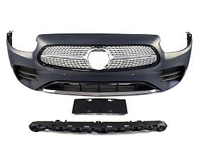 Передній бампер на Mercedes E-Class W213 2020-2022 року (AMG line )