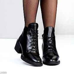 Ефектні чорні шкіряні зимові черевики на хутрі зручний середній підбор