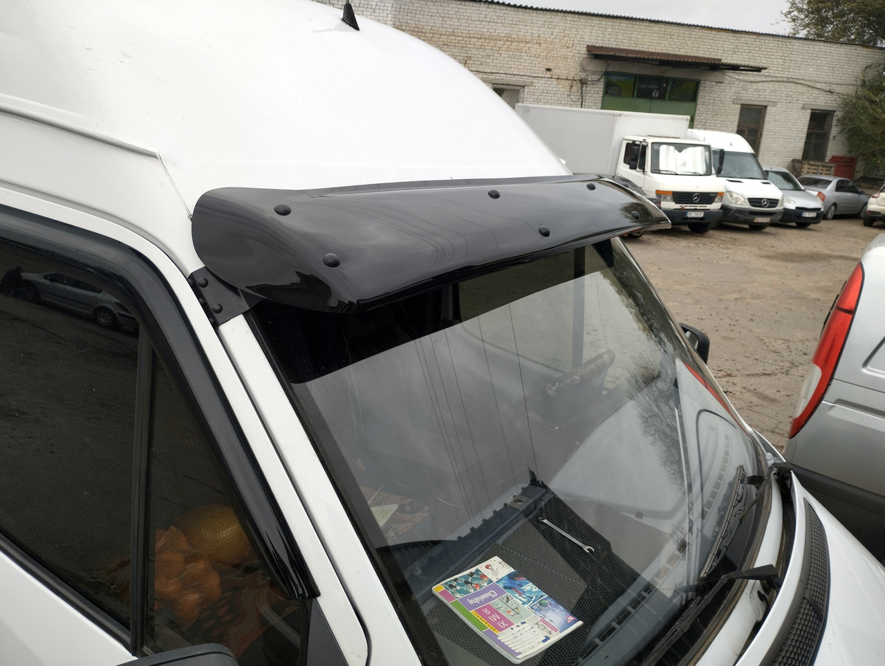 Козирок на лобове скло Volkswagen LT/Sprinter TDI/CDI 1995-2005