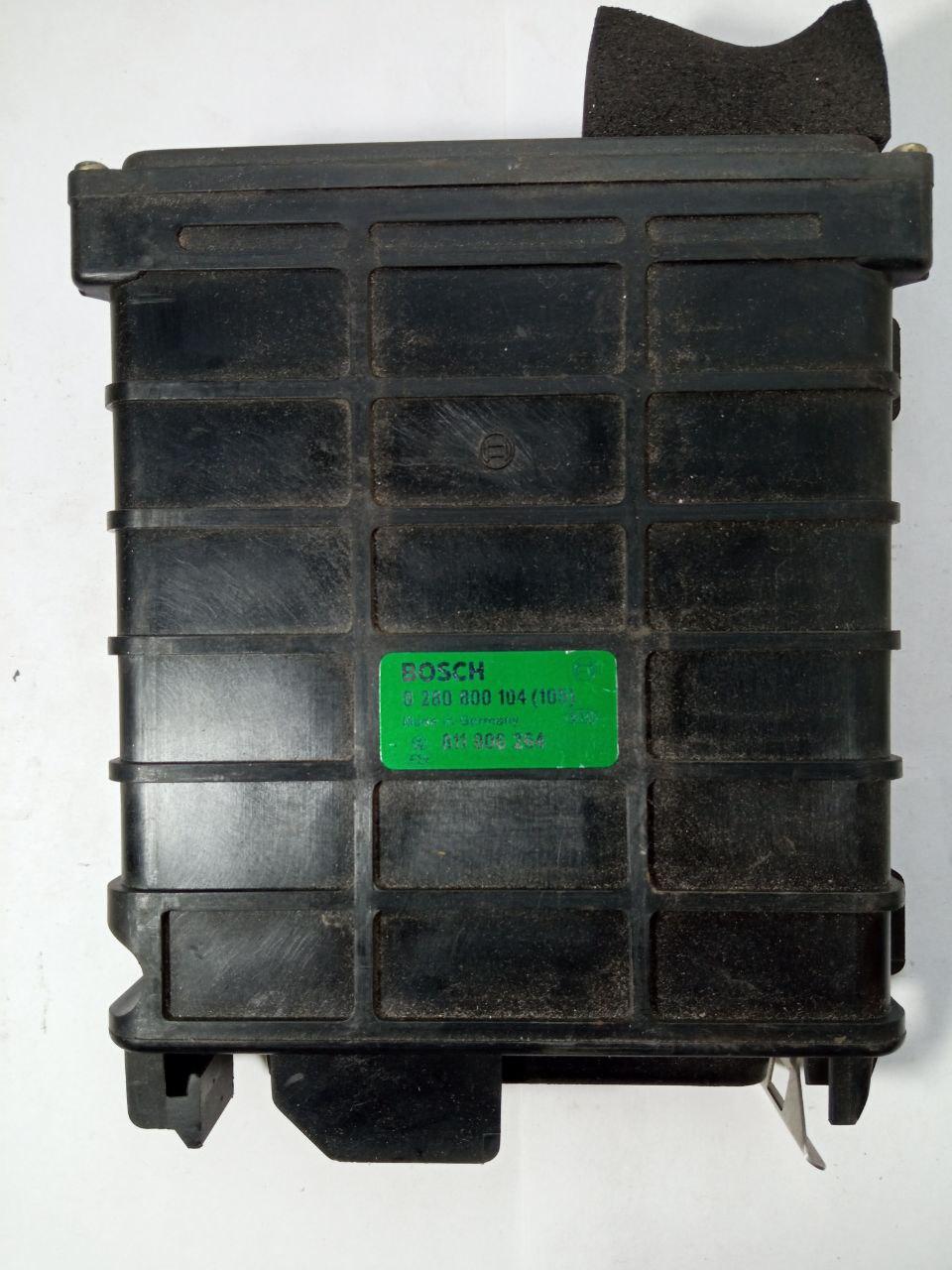 Електронний блок керування Volkswagen / Audi 80 Bosch 0 280 800 104 (105) / 0280800104(105) / 811 906 264 / 811906264