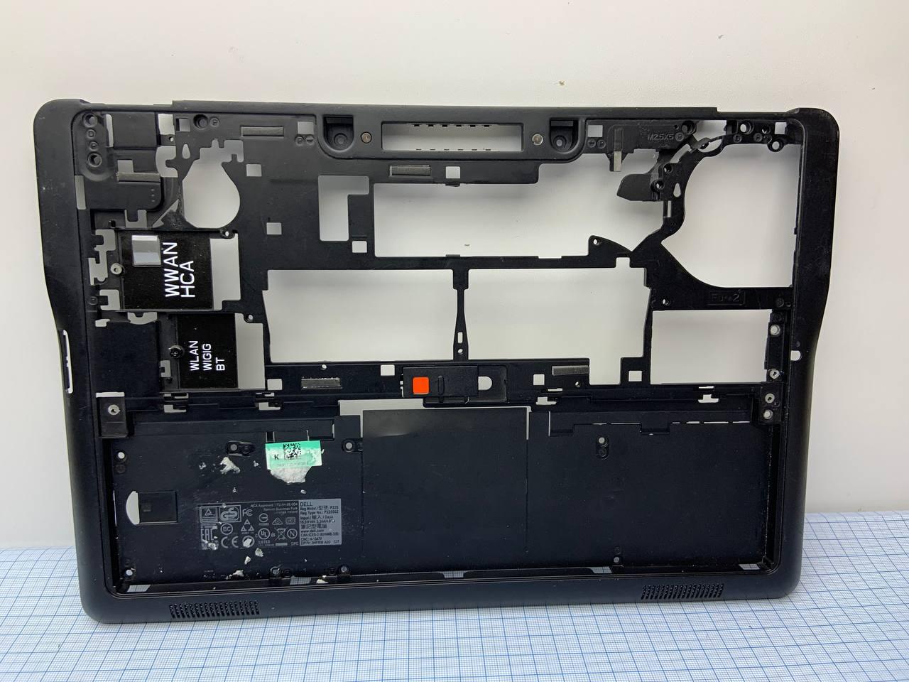 Dell Latitude E7250 Корпус D (Нижня частина корпусу) 4A бу
