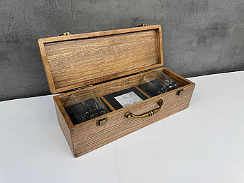 Набір для віскі в дерев'яному кейсі з камінням для охолодження