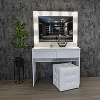 Туалетний столик з підсвічуванням + Лампочки у подарунок