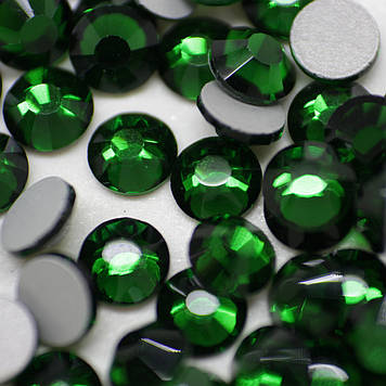 Стрази ДМС+ (Корея)HF Emerald.Розмір ss16 (4mm).Гіряча фіксація.Ціна за 100шт.