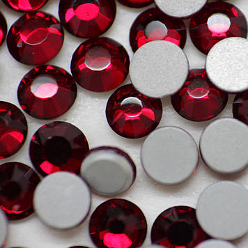 Cтрази DMC+ (Корея).Siam ss16(4mm).Цена за 100шт