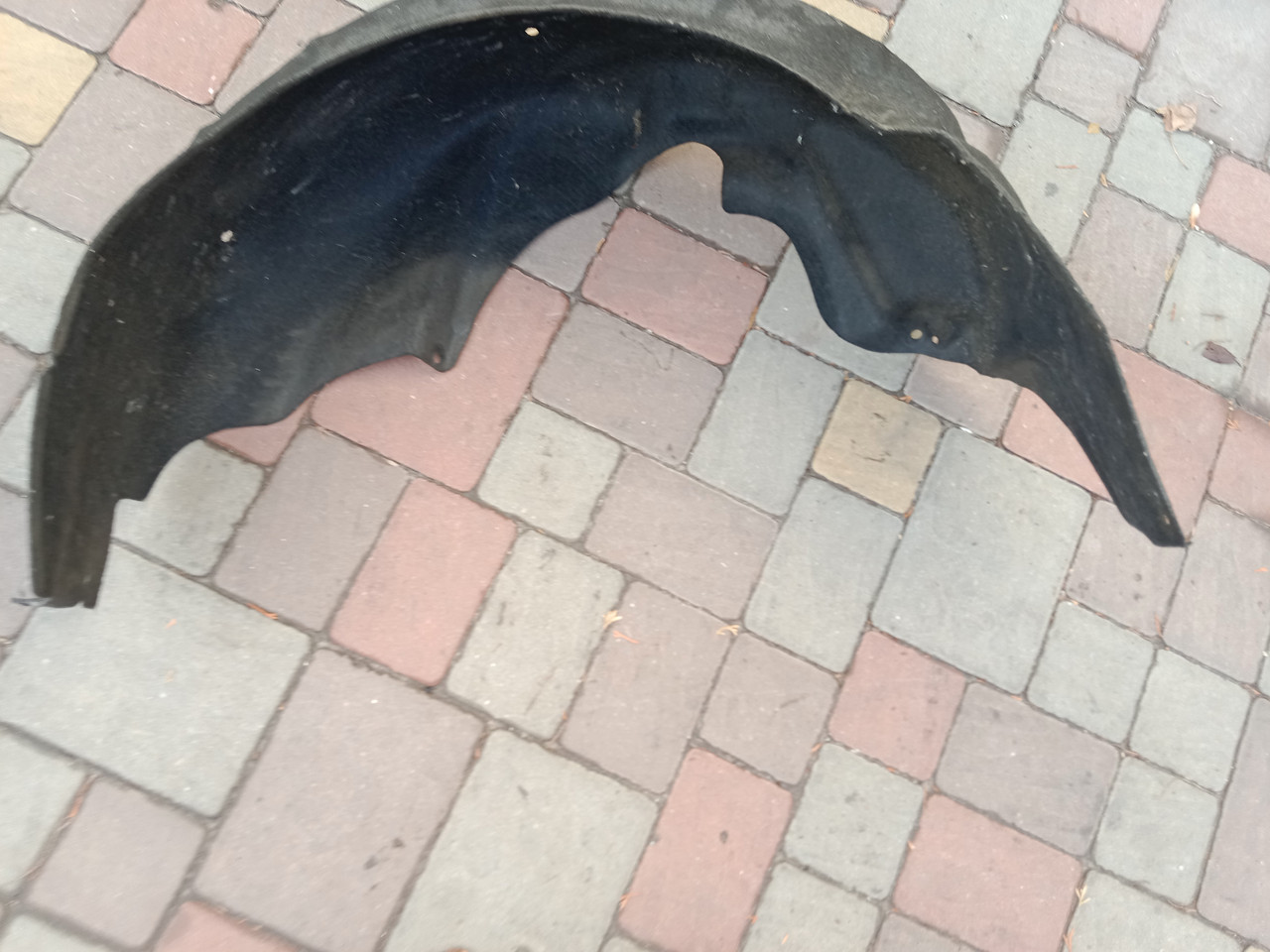 Підкрилок задній лівий bmw e90 седан