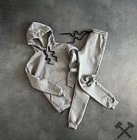 Сірий теплий костюм чоловічий базовий