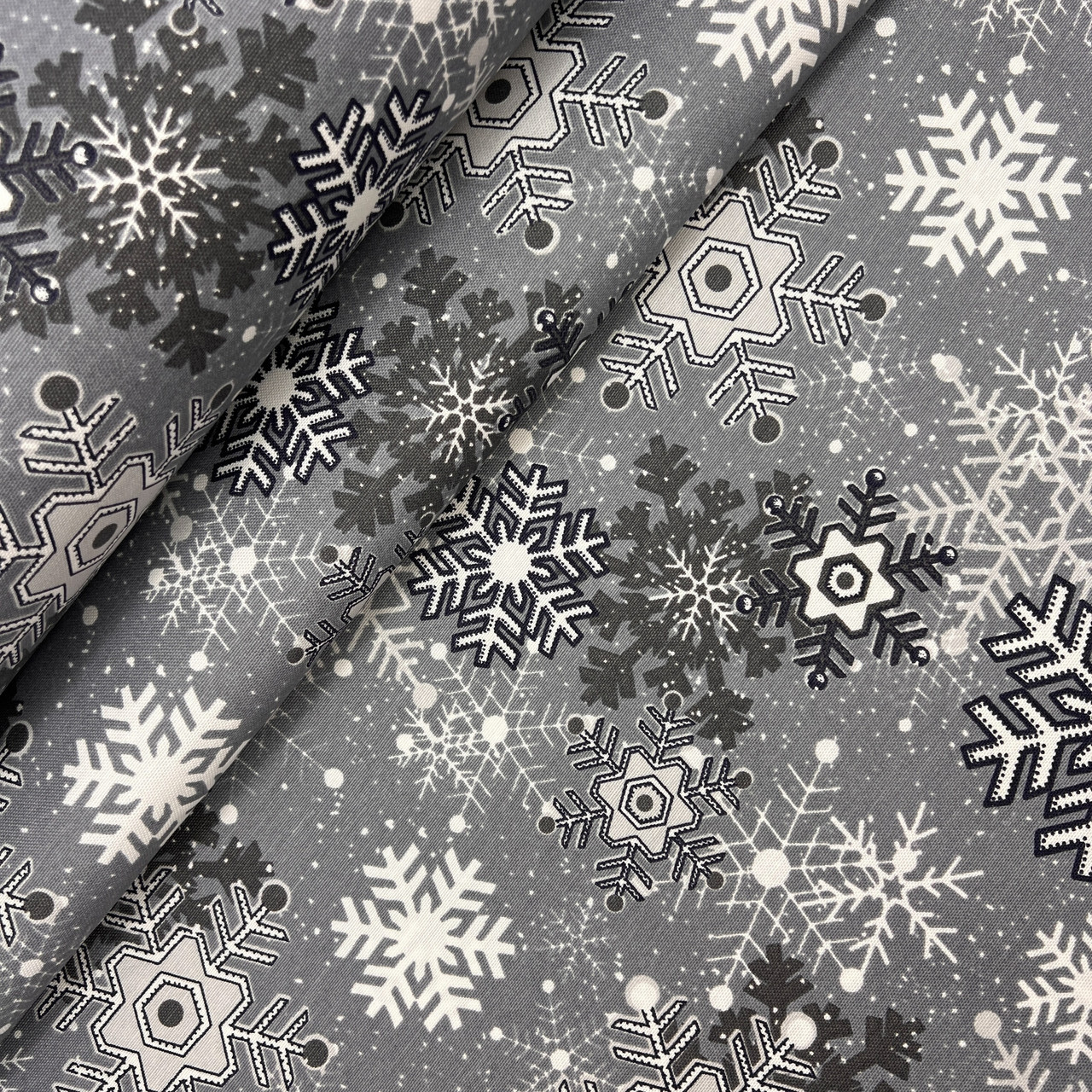 Π’ΠΊΠ°Π½ΠΈΠ½Π° DUCK "Π‘Π½ΡΠΆΠΈΠ½ΠΊΠΈ Π±ΡΠ»Ρ, ΡΡΡΡ ΠΊΠΎΠ½ΡΡΡΠ½Ρ Π½Π° ΡΡΡΠΎΠΌΡ", ΡΠΎΡΠΎ 1